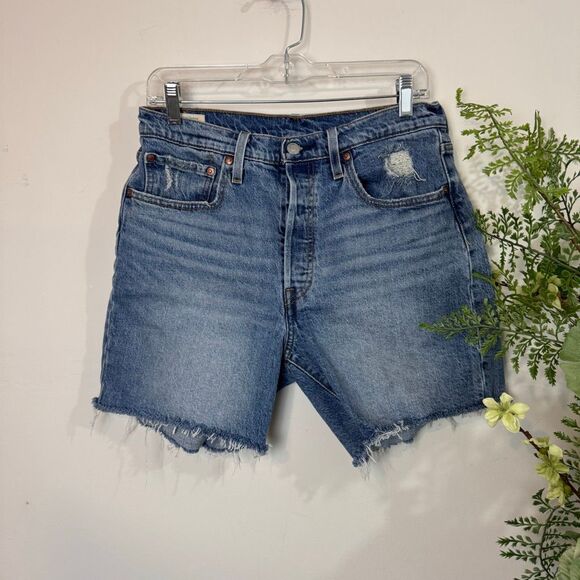 LEVI’S 501 Mid-Thigh Distressed Denim Shorts | Size 30 - Picture 1 of 14